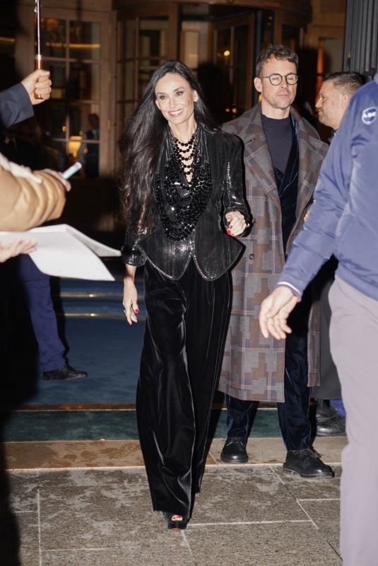DEMI MOORE Leaves Her Hotel in Paris 01/28/2025