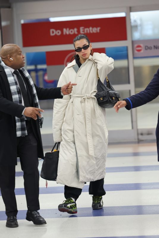 DUA LIPA Arrives at JFK Airport in New York 01/23/2025