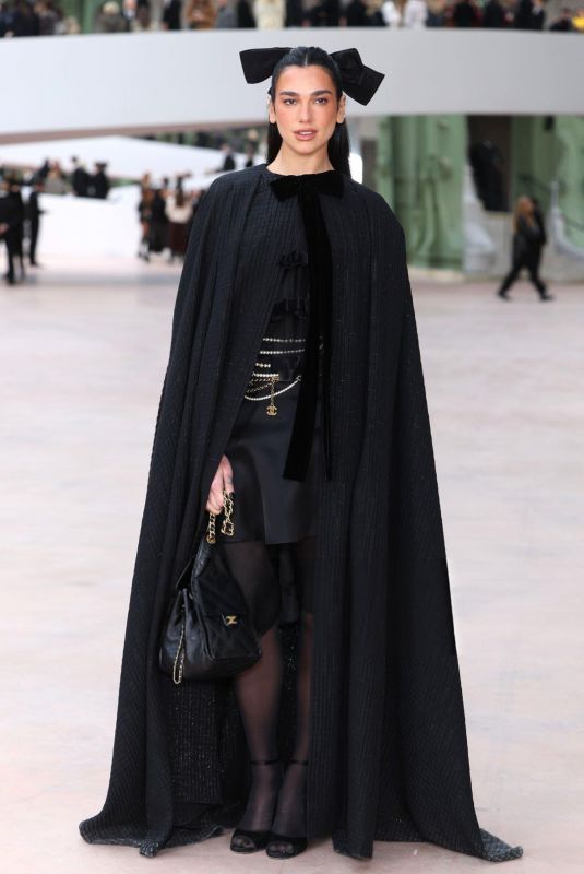 DUA LIPA at Chanel SS Photocall at Paris Fashion Week 01/28/2025