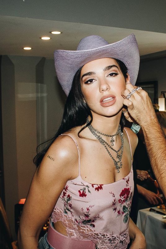 DUA LIPA - Instagram Photos 01/15/202