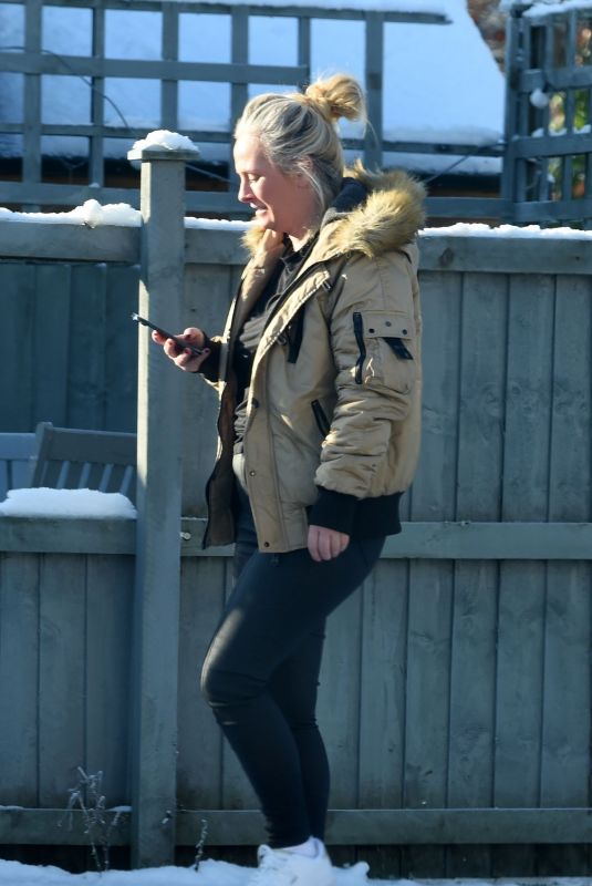 EMMA GLEAVE Arrives at Her Cheshire Cafe 01/11/2025
