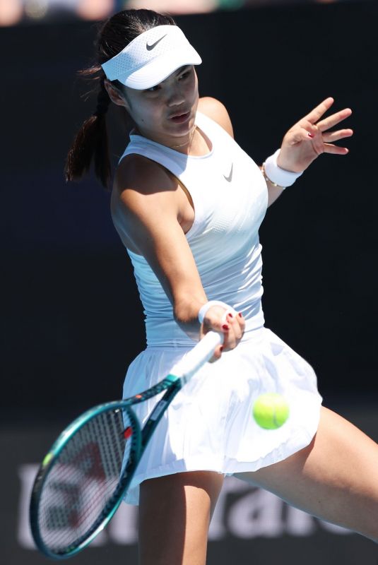 EMMA RADUCANU Fefeats Amanda Anisimova in Second Round of Australian Open in Melbourne 01/16/2025