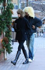 HAILEY BIEBER and KENDALL JENNER Enjoy Coffee Before Heading to a Ski Fitting in Aspen 01/15/2025