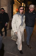 HAILEY BIEBER Returns to Her NYC Apartment After Visiting Friends 01/29/2025