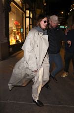 HAILEY BIEBER Returns to Her NYC Apartment After Visiting Friends 01/29/2025