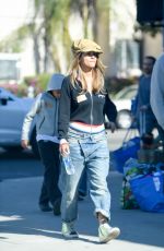 HALLE BERRY and Van Hunt Give Back with Clothing Donation at The Coop 01/12/2025