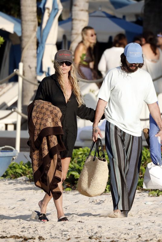 HEIDI KLUM and Tom Kaulitz Out Enjoying Caribbean Sun in St Barts 01/12/2025