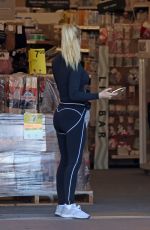 HEIDI MONTAG and Spencer Pratt Stocking up After Losing Home in Palisades Fire 01/13/2025