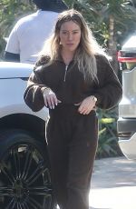 HILARY DUFF Arrives at Workout in Sherman Oaks 01/20/2025