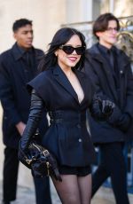 JENNA ORTEGA Arrives at Christian Dior Haute Couture Show Photocall in Paris 01/27/2025