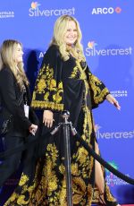 JENNIFER COOLIDGE Arrives at 36th Annual Palm Springs International Film Festival Film Awards at Palm Springs Convention Center 01/03/2025