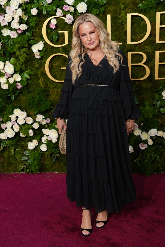 JENNIFER COOLIDGE at 82nd Annual Golden Globes Awards in Beverly Hills 01/05/2025