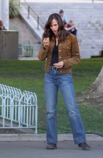JENNIFER GARNER on the Set of The Last Thing He Told Me in Los Angeles 01/21/2025