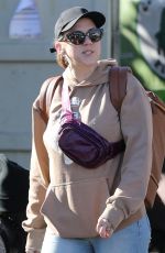 JODIE SWEETIN Out Shopping with a Friend at the Farmer