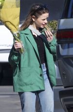 JOEY and HUNTER KING and Chris Copier Out Shopping in Los Angeles 01/11/2025