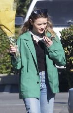 JOEY and HUNTER KING and Chris Copier Out Shopping in Los Angeles 01/11/2025