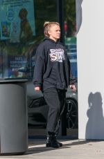 JOJO SIWA Out and About in Woodland Hills 01/21/2025