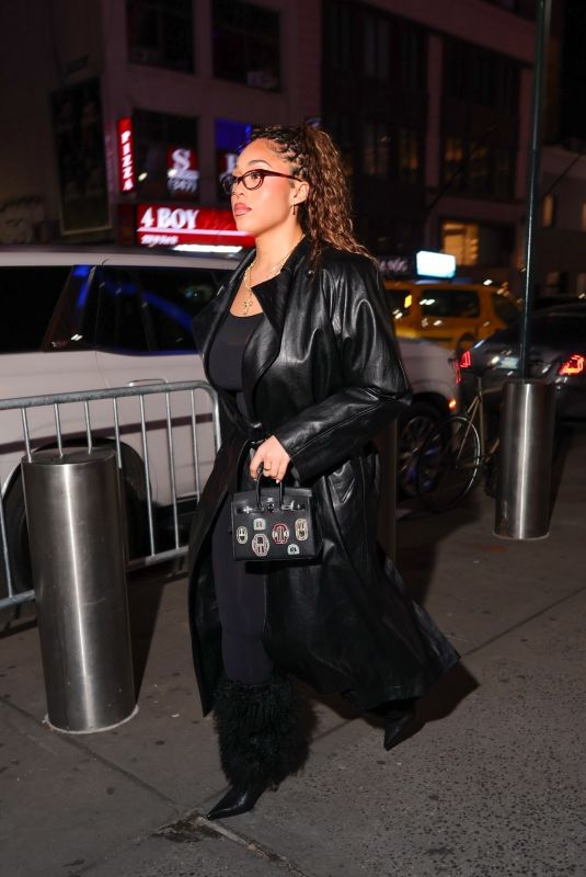 JORDYN WOODS Arrives at Madison Square Garden for a New York Knicks Game 01/30/2025
