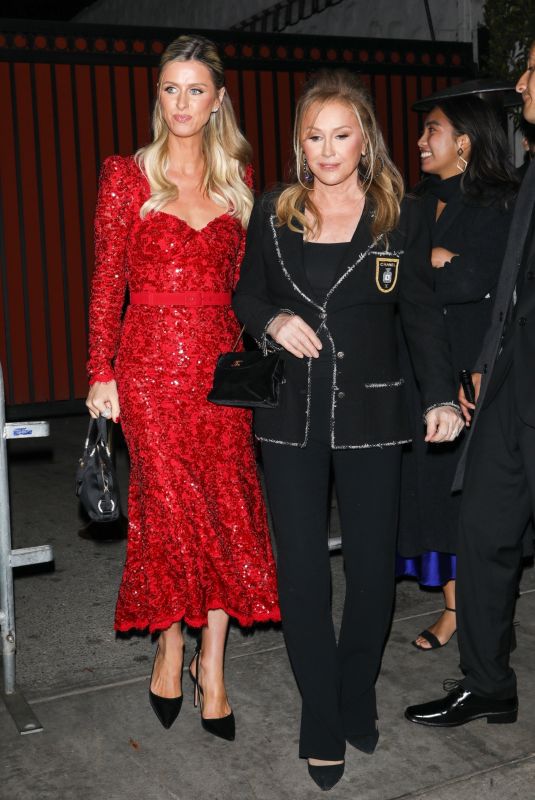 KATHY and NICKY HILTON Arrives at Vanity Fair & Amazon MGM Studios Party in Los Angeles 01/04/2025