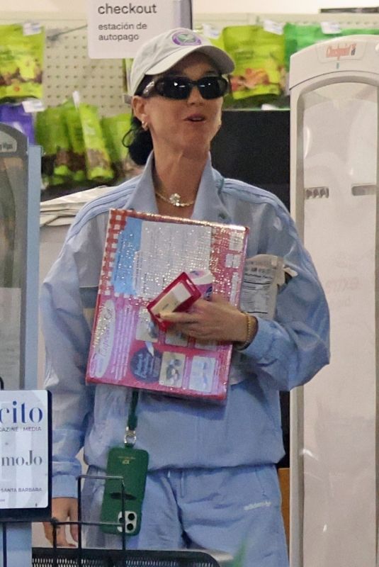 KATY PERRY at a CVS Pharmacy Run in Santa Barbara 01/10/2025