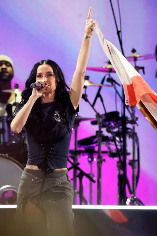 KATY PERRY at FireAid Benefit Concert at Intuit Dome in Los Angeles 01/30/2025