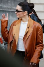 KENDALL JENNER Leaves Schiaparelli Haute Couture S/S 
