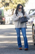 KYLE RICHARDS Arrives at Burbank Airport 01/23/2025