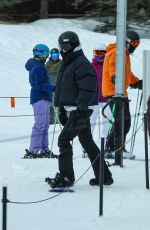 KYLIE and KENDALL JENNER and HAILEY and Justin BIEBER at Snowmass Village in Aspen 01/18/2025