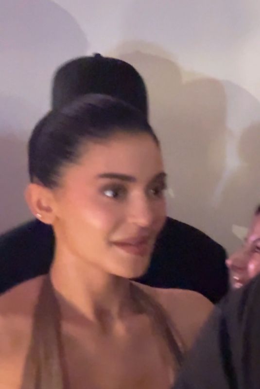 KYLIE JENNER Arrives at Jean Paul Gaultier Haute Couture Spring-Summer 2025 Show in Paris 01/29/2025