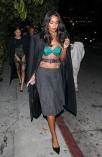 LAURA HARRIER Arrives at Vanity Fair & Amazon MGM Studios Party in Los Angeles 01/04/2025
