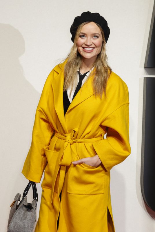 LAURA WHITMORE at A Complete Unknown UK Premiere in London 01/14/2025