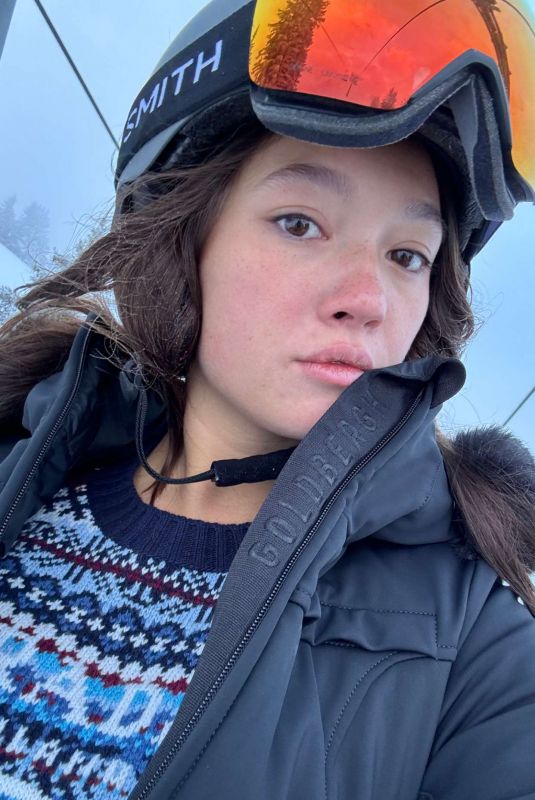 LILY CHEE - Instagram Photos 01/14/2025