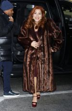 LISA ANN WALTER Arrives at Good Morning America in New York City 01/28/2025