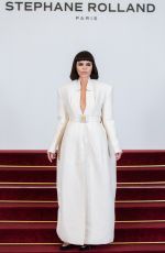 LISA RINNA at PFW Stephane Rolland HC Photocall in Paris 01/28/2025