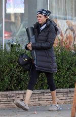 LISA RINNA Heading to Her Morning Yoga Session in Los Angeles 01/17/2025