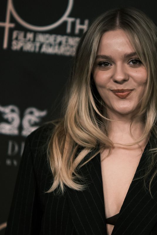 MAISY STELLA at 2025 Spirit Awards Nominees Brunch in Los Angeles 01/04/2025