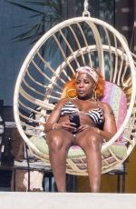 MARY J. BLIGE in Bikini Relaxes in Cabo 01/13/2025