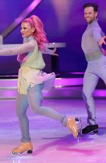 MOLLY BETH LANAGHAN at Dancing on Ice, Series 17, Episode 1 in Hertfordshire 01/12/2025
