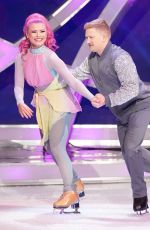 MOLLY BETH LANAGHAN at Dancing on Ice, Series 17, Episode 1 in Hertfordshire 01/12/2025