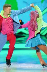 MOLLY BETH LANAGHAN at Dancing on Ice, Series 17, Episode 1 in Hertfordshire 01/12/2025