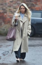 MOLLY MAE HAGUE Leaves Her Office with a Coffee from Gail