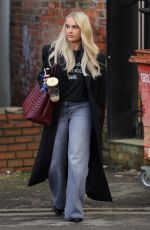 MOLLY MAE HAGUE Out and About in Altrincham 01/30/2025