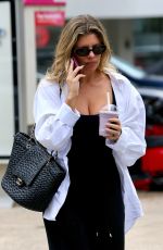 NATASHA OAKLEY Out for a Smoothie in Bondi Beach 01/30/2025