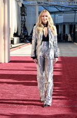 NIKKI GLASER and HELEN HOEHNE at 82nd Golden Globe Awards Red Carpet Rollout in Los Angeles 01/02/2025