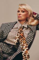 PAMELA ANDERSON for Elle US, January 2025