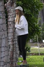 Pregnant GISELE BUNDCHEN Out with Her Dogs in Miami 01/13/2025