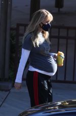 Pregnant JENNIFER LAWRENCE Out and About in Los Angeles 01/16/2025