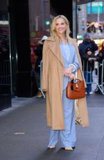 REESE WITHERSPOON Out and About in New York City 01/29/2025