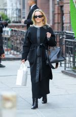REESE WITHERSPOON Out Shopping for Skincare Products at Vicki Morav in New York 01/27/2025