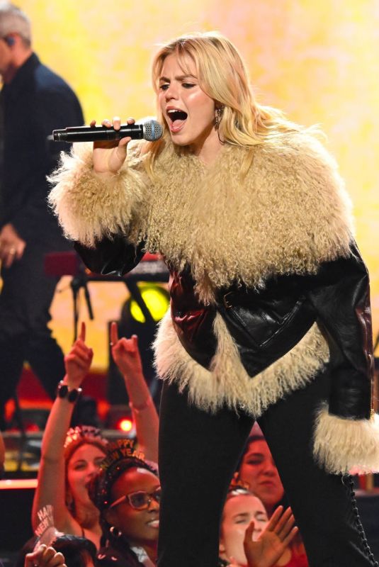 RENEE RAPP Performs at Dick Clark